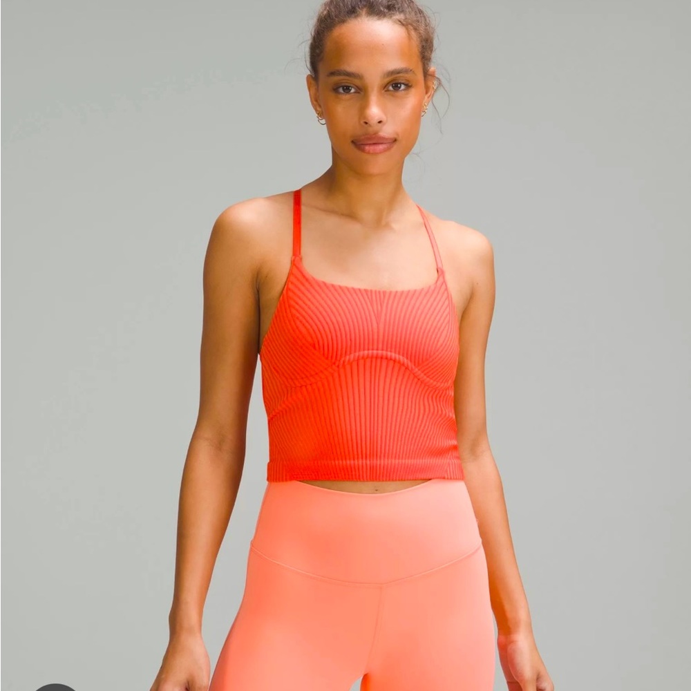 NWOT Lululemon Strappy Seamless Yoga Crop Tank